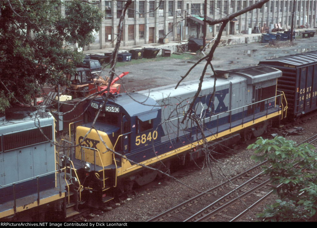 CSX 5840